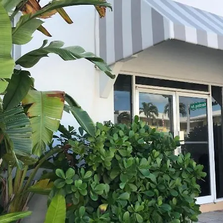 Harding Miami Beach Apartments-2
