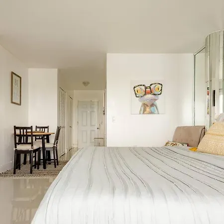 ☆Waterfront Studio/Free Parking/Amazing Bay View-3