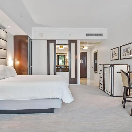 Junior Suite 2 At Sorrento Residences- Miami Beach Home-2