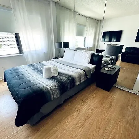 Ocean View Miami Beach Ocean Condo Internal Name: 539-2