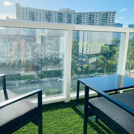Miami Apartment Rental-3