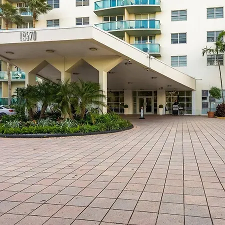 Ocean Reserve Sunny Isles 11Th Str-02330-3