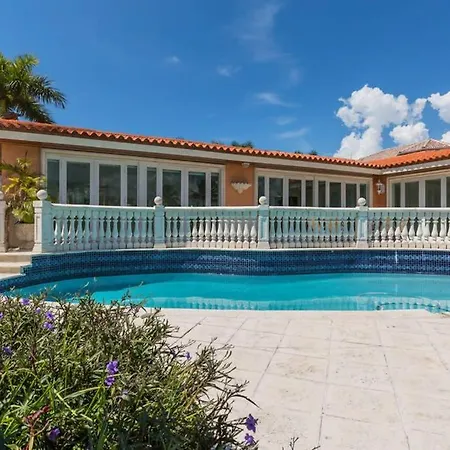 Waterfront Villa On Protected Cove-2