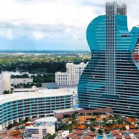 3Bedrooms In Sunny Isles-3