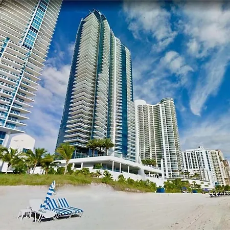 Amazing Apartment 1 Min From The Beach-3