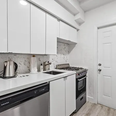 Updated 1Br Apartment In North Beach-3