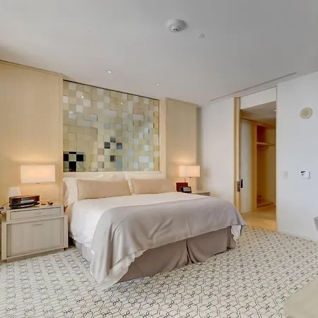 St-Regis Ocean View Suite / 2 Balconies-2