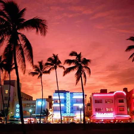 Apartment Right On The Beach!-3