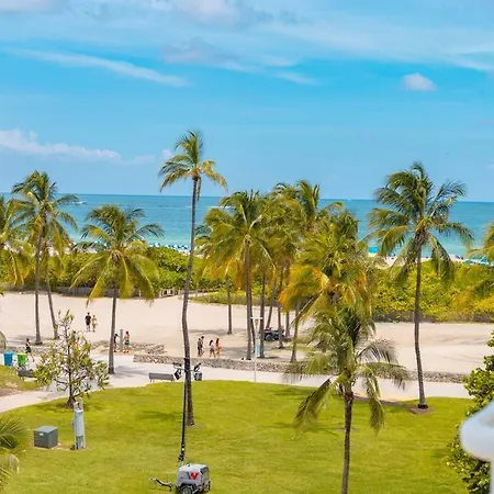 Suite With Rooftop-Pool And Bar On Ocean Dr-2