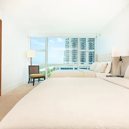 Boutique Apartments Miami Carillon-2