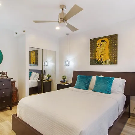Oceanfront Quiet Apt In South Beach With Pool-3