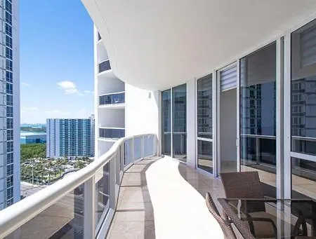Luxury Oceanfront Sunny Isles Beach Three Bedrooms-3