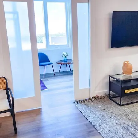 Magical 1Br Beachfront Apt In South Beach Miami-2