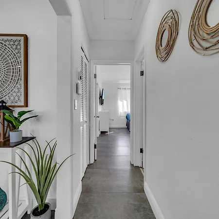 Sunrise Home 4Beds, King Size, 2Bth At The Beach-3