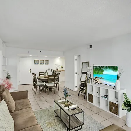 Ocean View Serenity Condo Beach Service 915-3