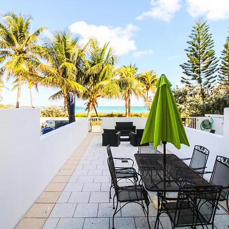 Castle Th16 Beachfront Townhouse With Private Patio, Direct Beach Access, Pool, Tennis & Free Parking!-2