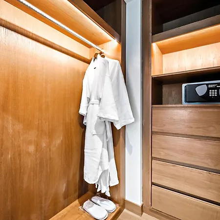 Oceanview Private Condo At The Setai -3504-2