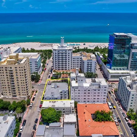 Newely Remodeled Apartment Only 1 Min To The Beach!-2
