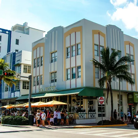 Majestic Hotel South Beach-2