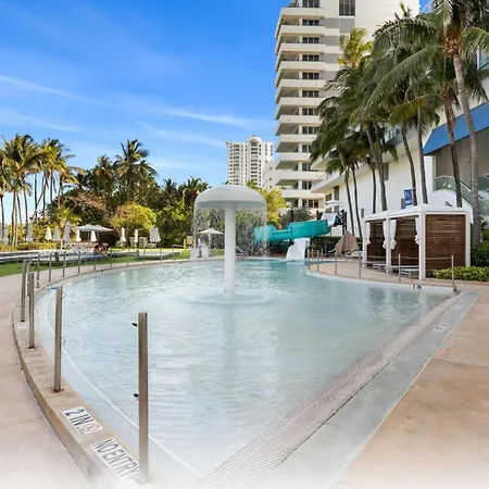 Fontainebleau Resort Balcony W Ocean + Bay View-3