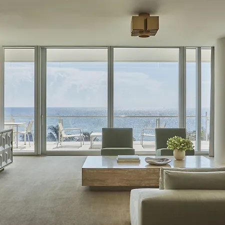 Four Seasons Hotel At The Surf Club-2
