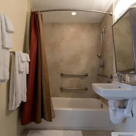 Westover Arms Hotel-2