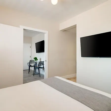 Waterside Hotel And Suites-3