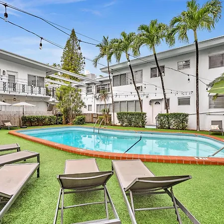 Bay Harbor Boutique Vacation Rental-3