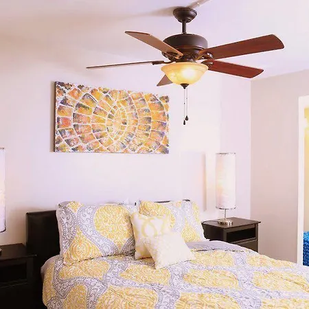 Oasis Guest Apartments - South Beach-3
