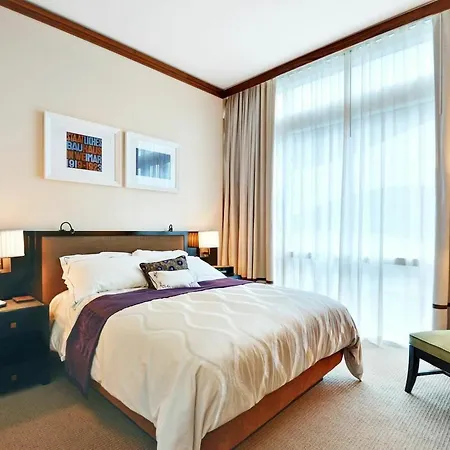 Oceanfront 2Br In North Beach By Sonder-3
