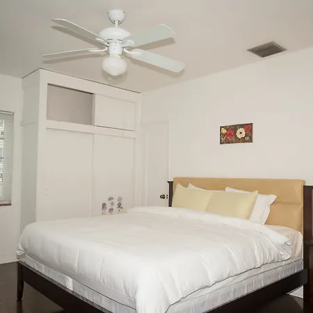 Park Sobe Apartments-2