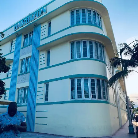 Beachfront Ocean Dr White Sand Paradise Sobe 311-3