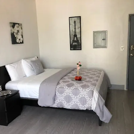 Cozy Studio In Miami Beach-2