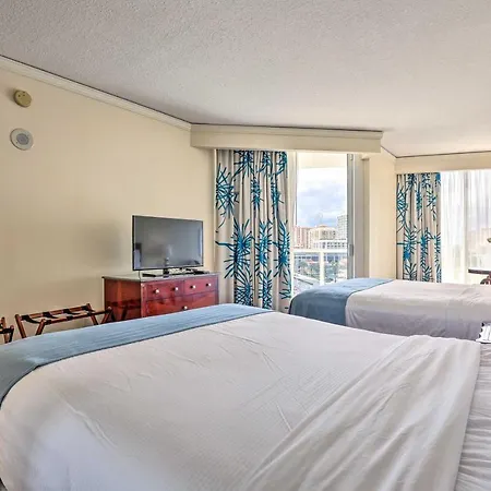 Sunny Isles Beach High Rise With Beach And Pool Access-2