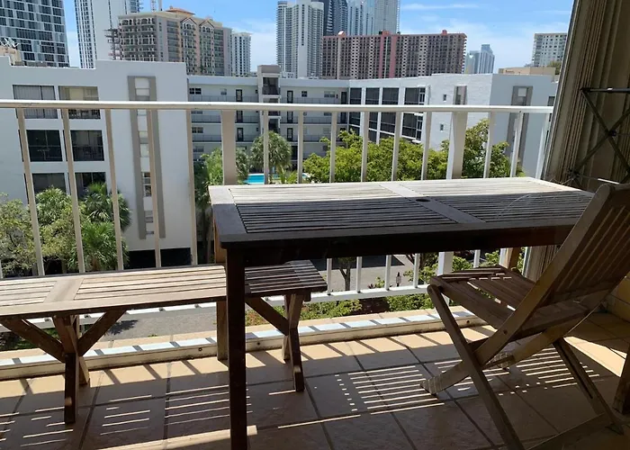 Marbella Miami Luxury Condos Miami Beach admite animales