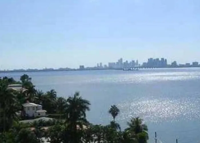 Fantastic Studio With Incredible Bay Views