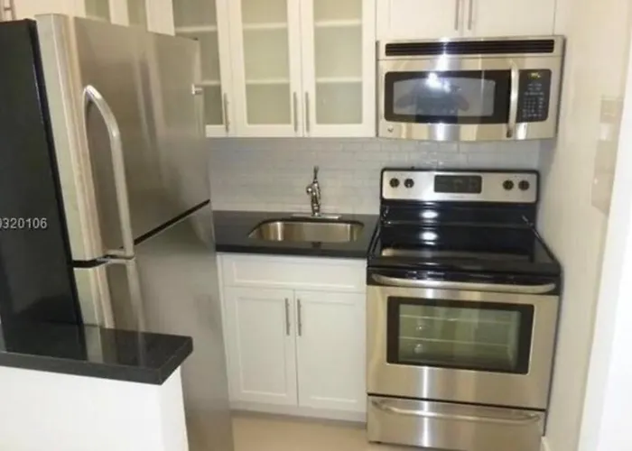 Fantastic Studio With Incredible Bay Views