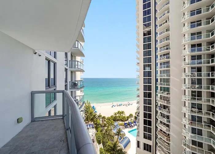 Resort Beach Condo Marenas By Pmi Miami Beach