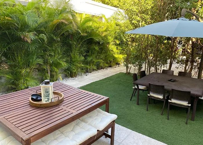 Villa Venezia Bb Cameras Miami Beach