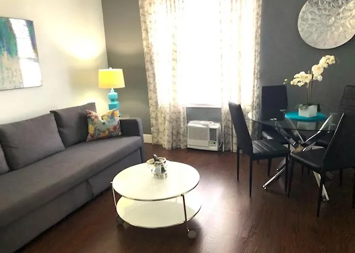 Miami Beach Suite By The Ocean And Boardwalk