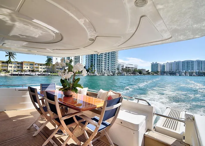 Luxurious 3 Bedroom Yacht Also Offers Charters