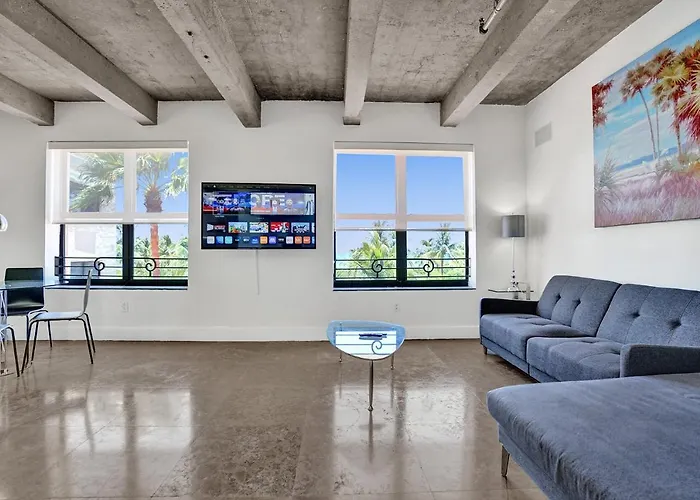 Amazing Two Bedroom Apartments Ocean View- Miami Beach