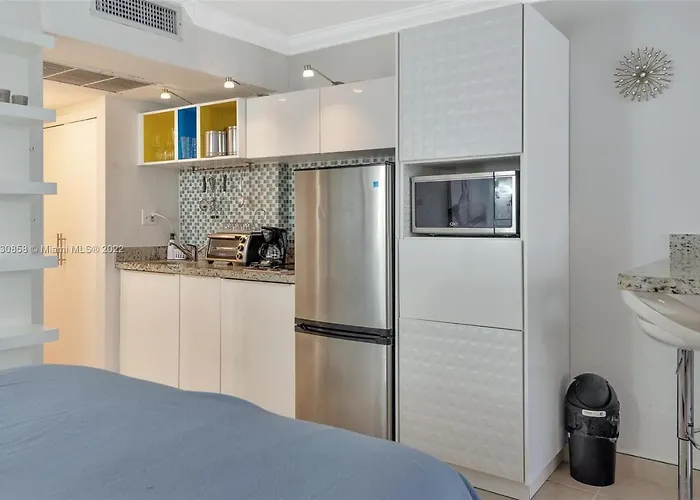 Apartamento Departamento Con Vista Al Mar Y Salida A La Playa. Miami Beach