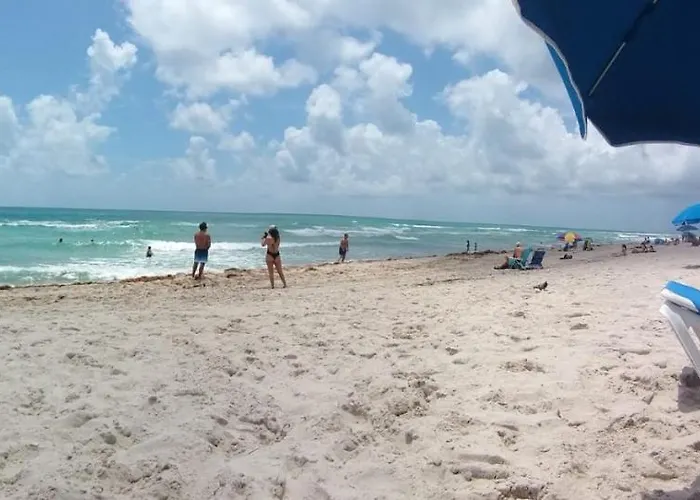 Apartamento Departamento Con Vista Al Mar Y Salida A La Playa. Miami Beach