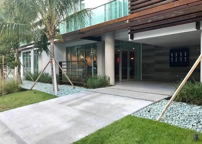 Huisdiervriedelijke Modern Chic Apt In South Beach With Pool Miami Beach