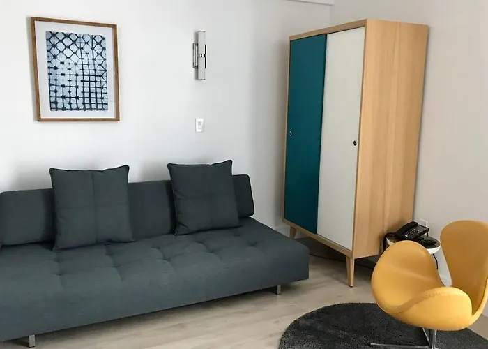 Huisdiervriedelijke Modern Chic Apt In South Beach With Pool Miami Beach