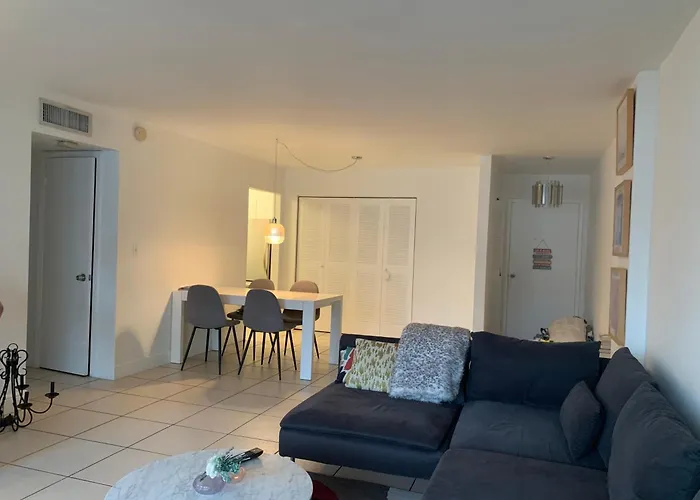 Home Retreat Bright And Quiet
