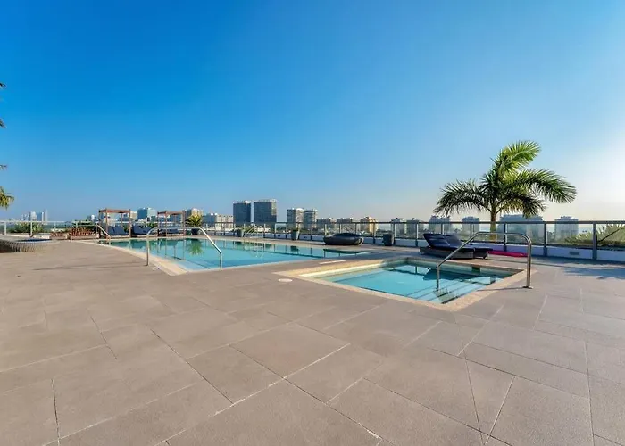 Stunning 2Br/2Ba In Bay Harbour With Rooftop Pool