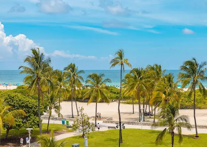 Suite With Rooftop-Pool And Bar On Ocean Dr Miami Beach che accetta animali