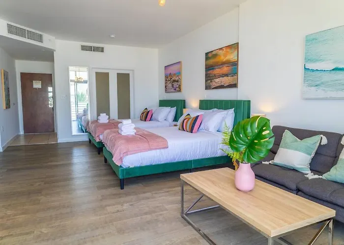 Suite With Rooftop-Pool And Bar On Ocean Dr Miami Beach che accetta animali